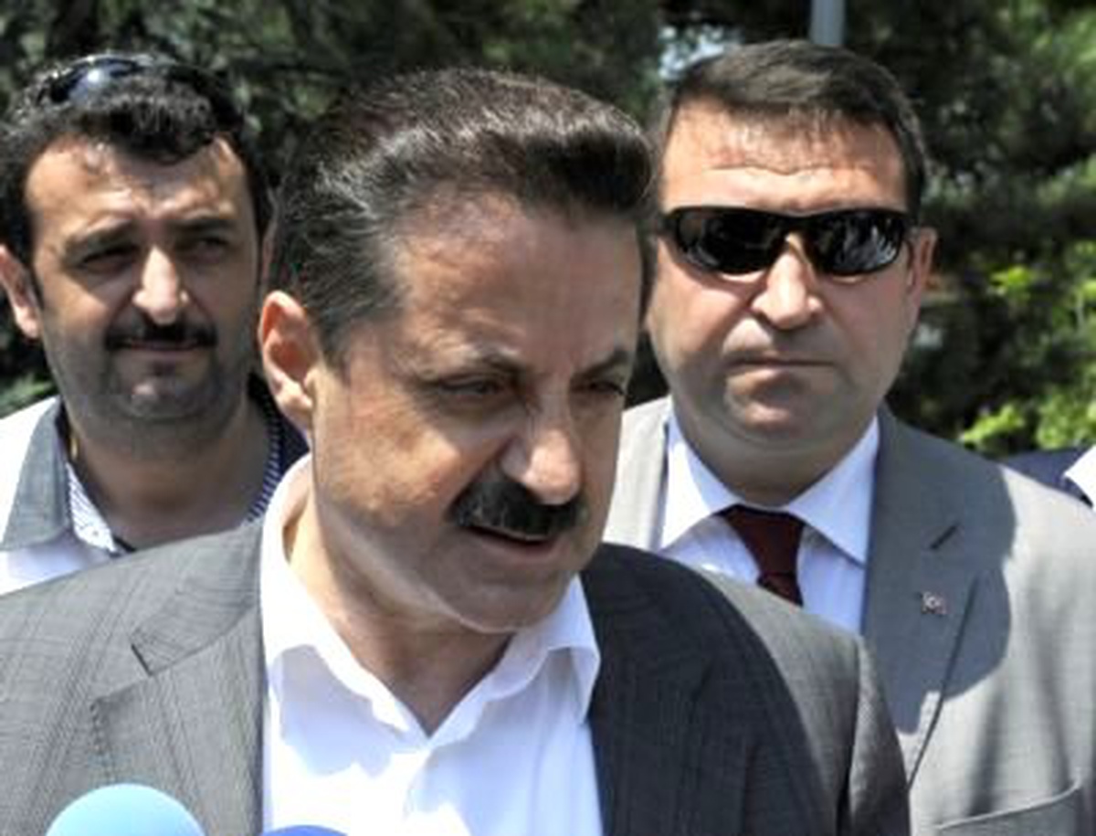 Faruk Çelik\'i Şoke Eden Küfür