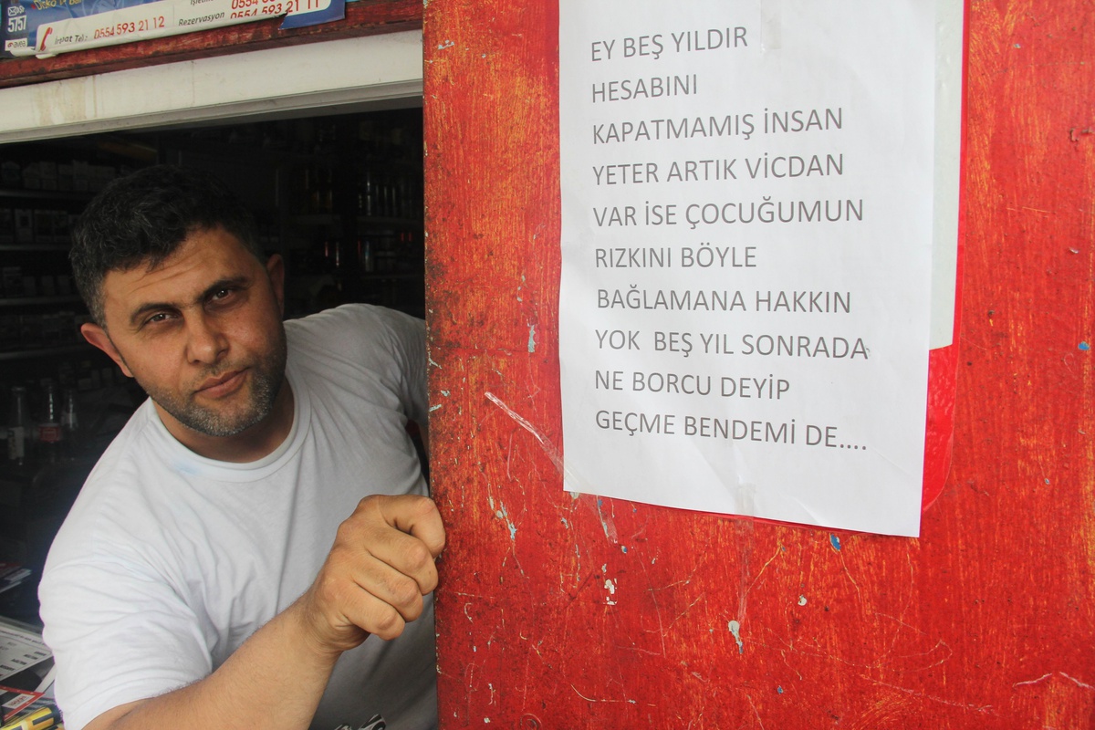 Bakkaldan Borcunu Ödemeyen Müşterilerine Yazılı Uyarı