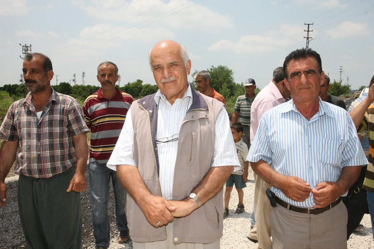 Büyükşehir\'den Güney Seyhan\'da Asfalt Çalışması