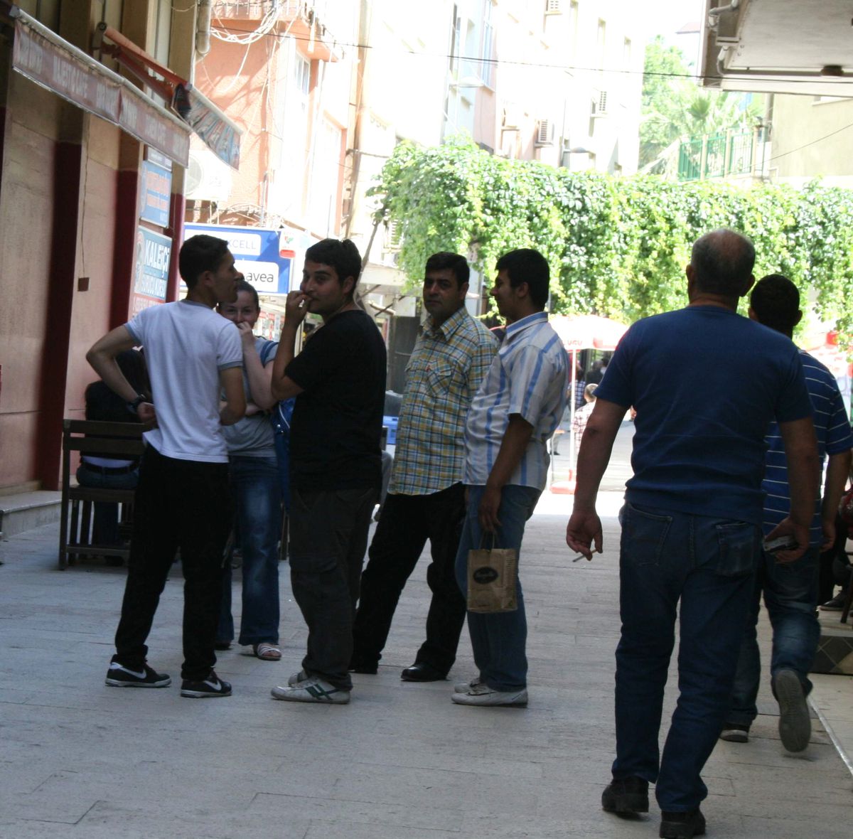 Deprem Denizli\'de Paniğe Sebep Oldu
