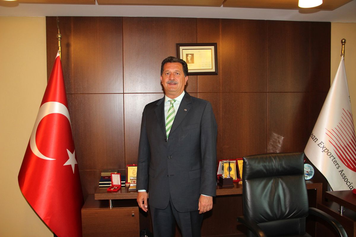 Ege İhracatta 18 Milyar Dolara Koşuyor