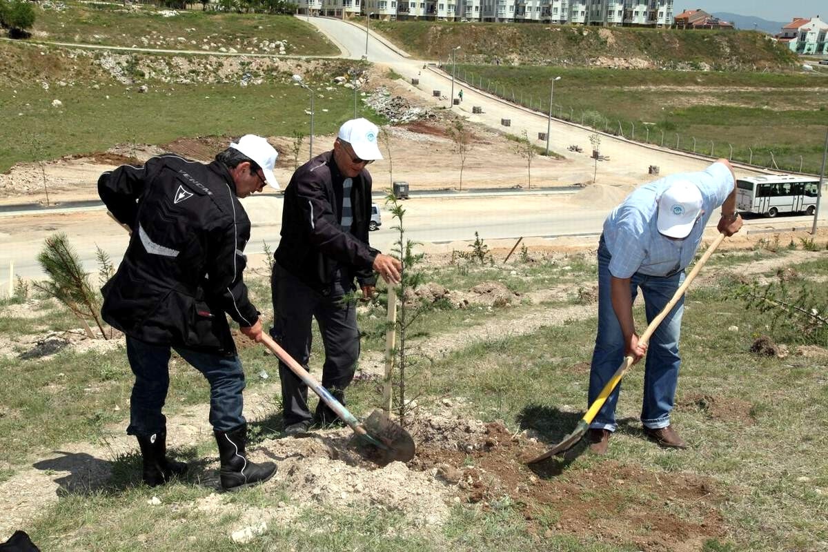 Eskişehir Motosikletçiler Ağaçlandırma Alanı Odunpazarı\'nda Açıldı