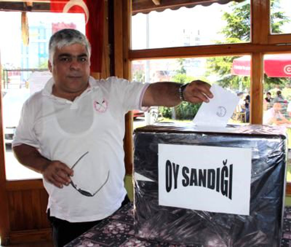 Sakatlar Derneği\'nin Yeni Başkanı Mehmet Yılmaz Oldu