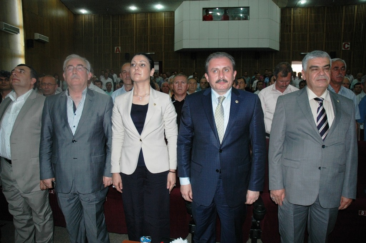 Şentop: "Devam Eden Davaların Etkilenmeyeceği Formül Üzerinde Çalışıyoruz"