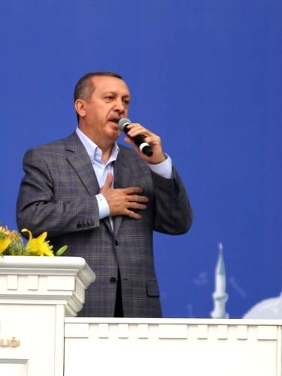 AK Parti Genel Başkanı ve Başbakan Recep Tayyip Erdoğan, Kimsenin Kimseye Yaşam Tarzı...