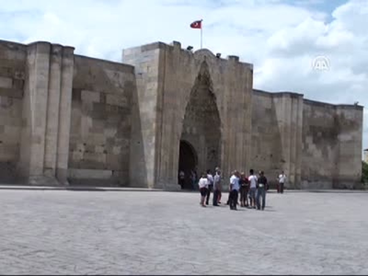 Anadolu'nun En Büyük Kervansarayı