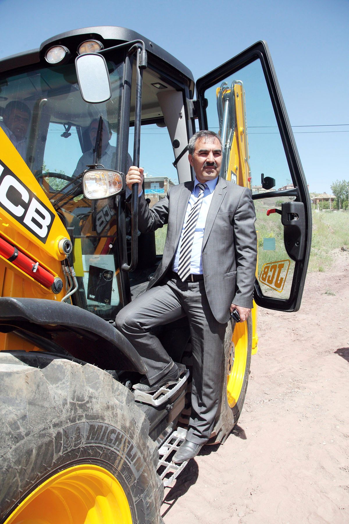 Başkan Sözünü Tuttu, 3 Yılda 13 Araç