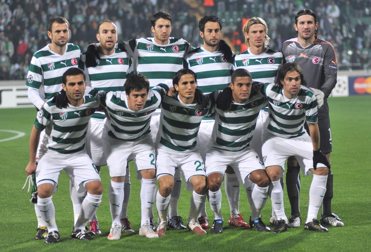 Bursaspor En Çok Yayın Hakkından Kazanıyor, Transfere Harcıyor
