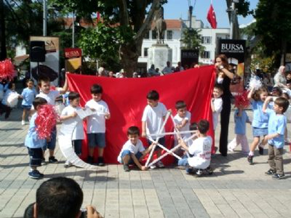 Büyükşehirden Altın ÇocuklarOkulöncesi Eğitim Şenliği