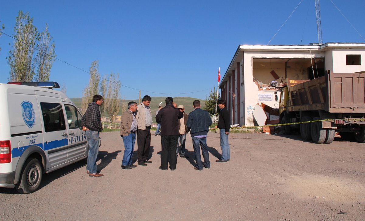 Ardahan\'da Patlama: 1 Yaralı