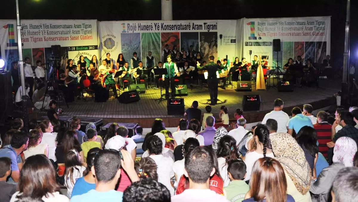 Diyarbakır'da 1. Aram Tigran Kent Konservatuvarı Sanat Günleri Etkinliğinin Finali Yapıldı