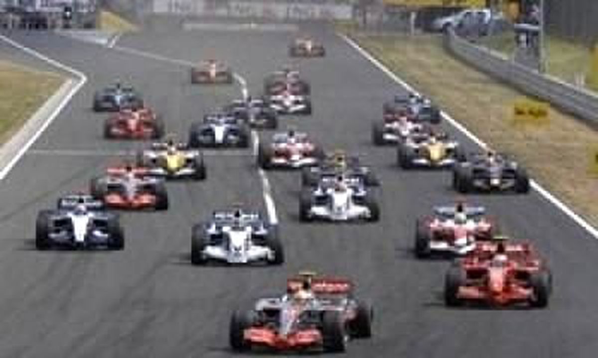 Formula 1\'de Sezonun 7.Yarışı Olan Kanada Grand Prix\'sini, Mclaren\'in İngiliz Pilotu Lewis Hamilton...