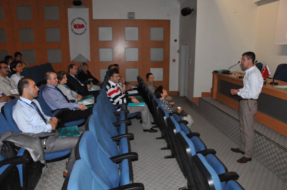 İnönü Üniversitesi\'nde Efqm Mükemmellik Modeli Kursu