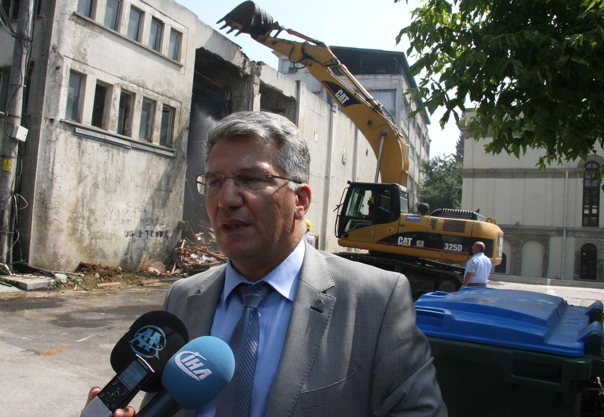 İzmit Orduevi Sineması Yıkıldı