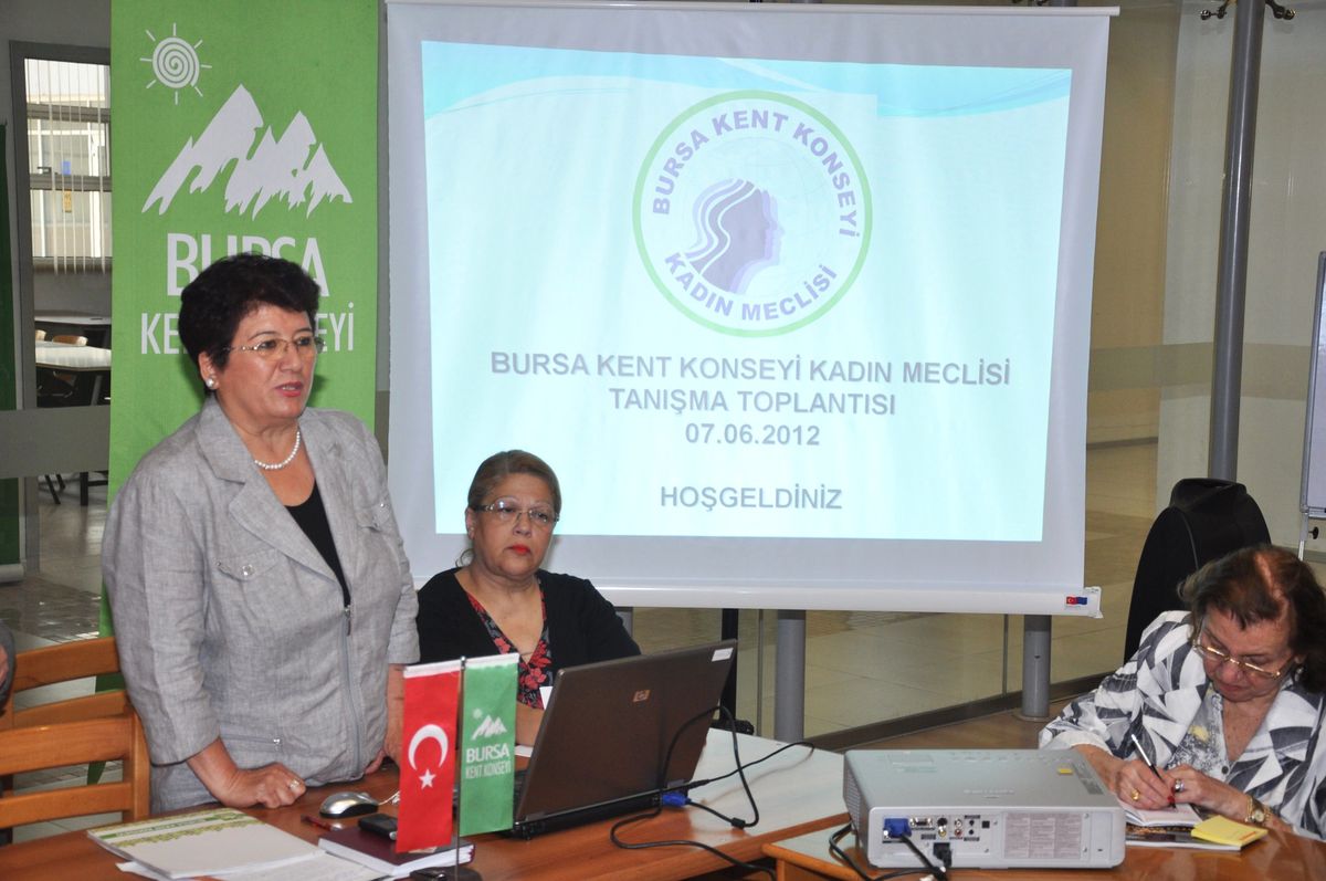 Kadınlardan Güç Birliği