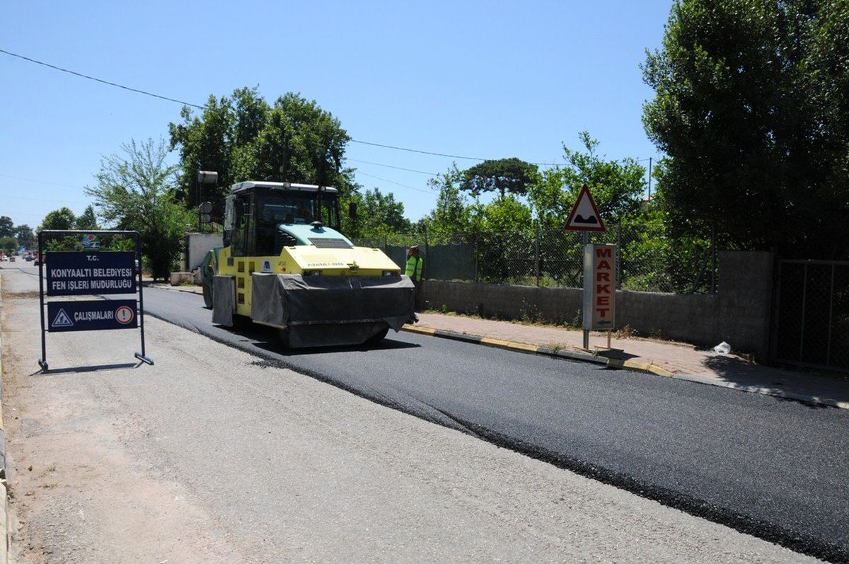 Konyaaltı Belediyesi Asfalt Sezonunu Açtı