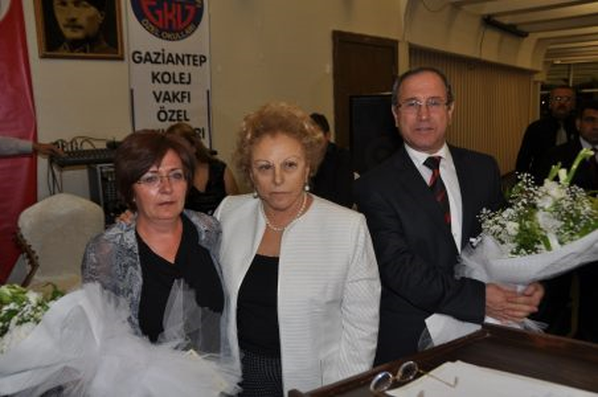 Nüket Ersoy\'dan Öğretmenlere Anlamlı Mesajlar