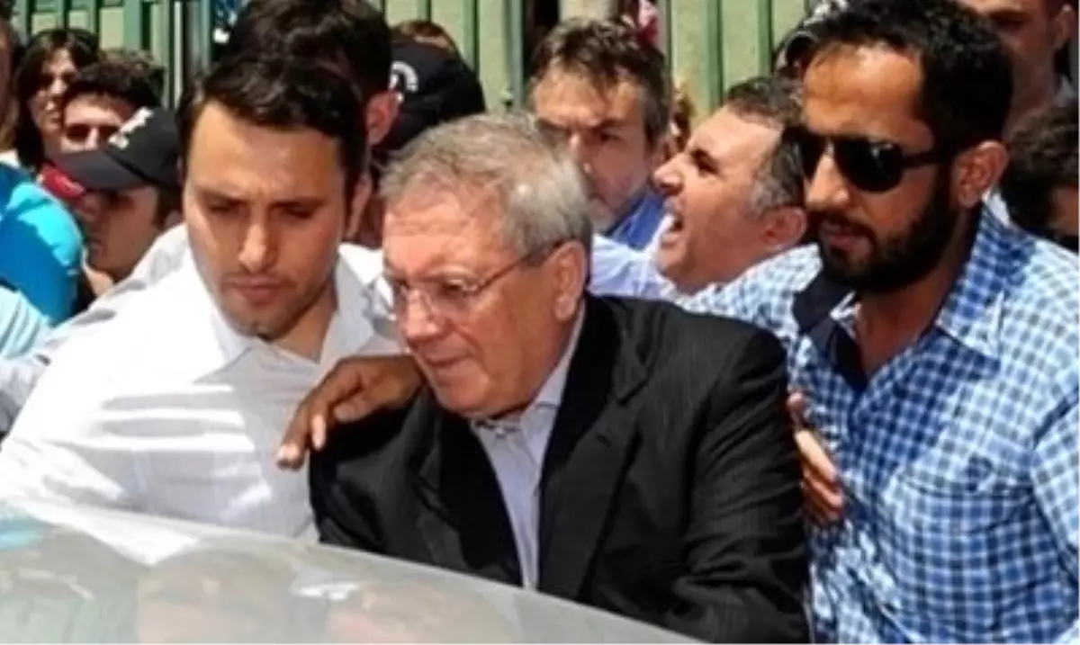 Şike Davası (3) / Aziz Yıldırım'ın Doktoru: Ölüm Riski Altındadır