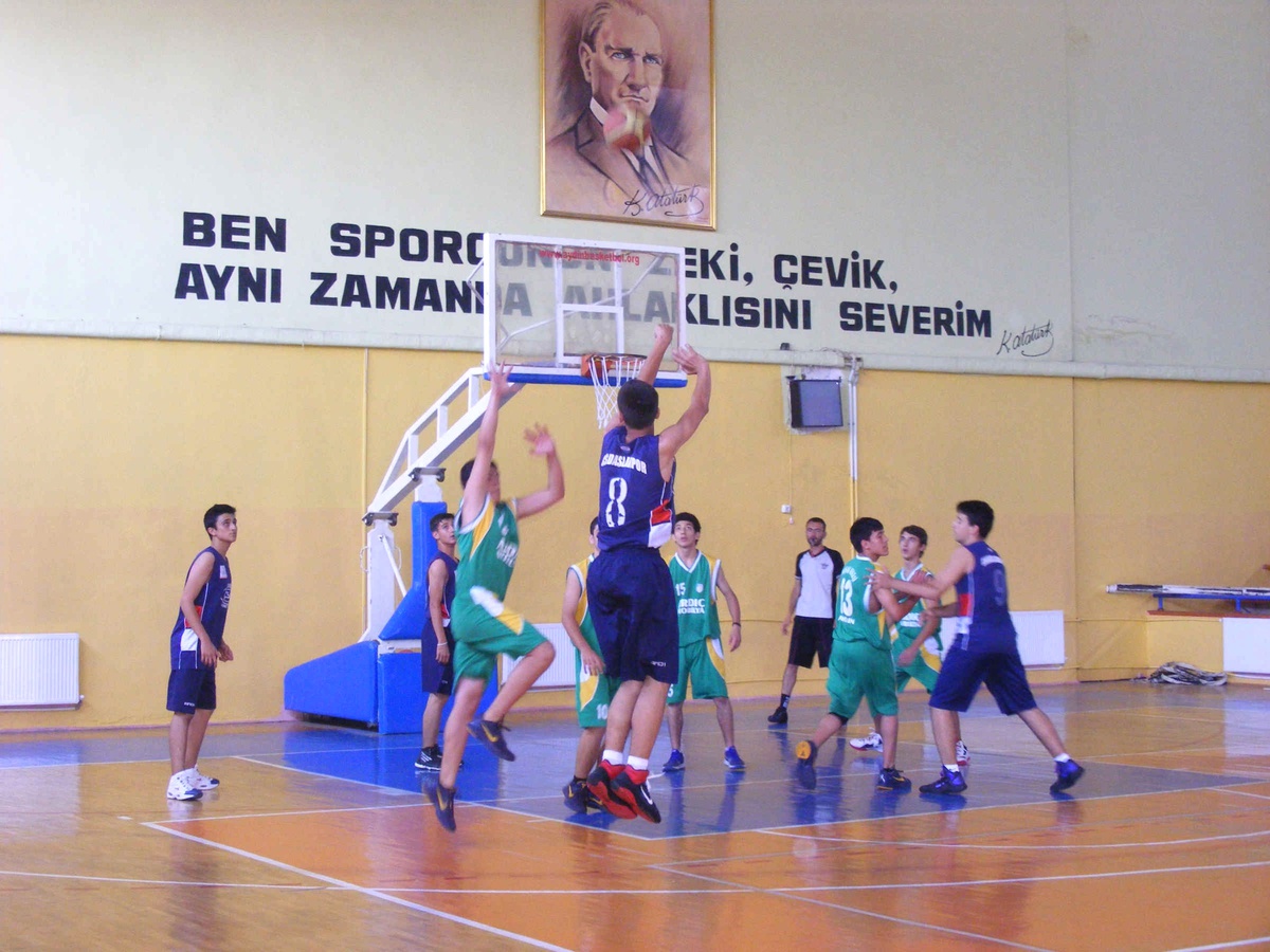 Söke Belediyesi Ulusal Yaz Basketbol Turnuvası Başladı
