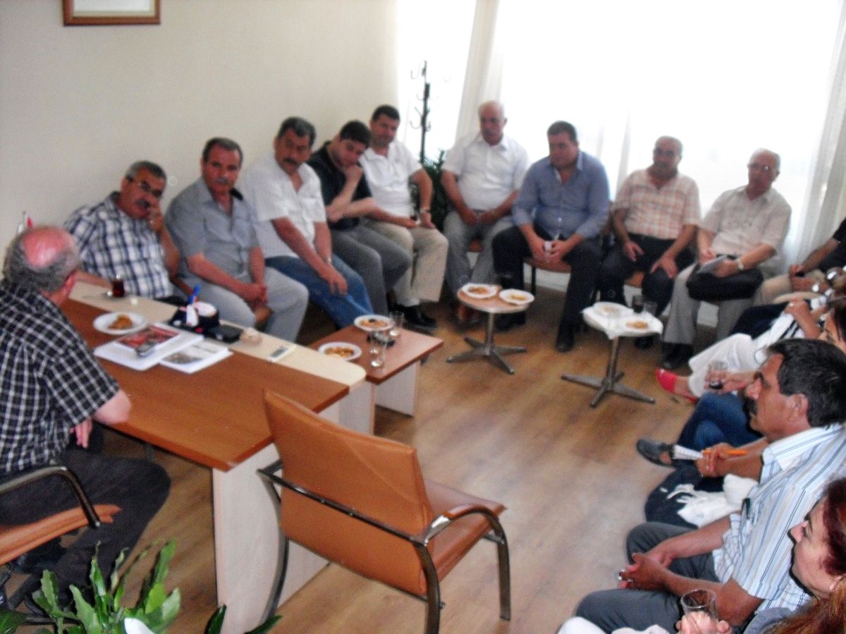 Söke Esnaf Odalarından CHP\'ye Ziyaret