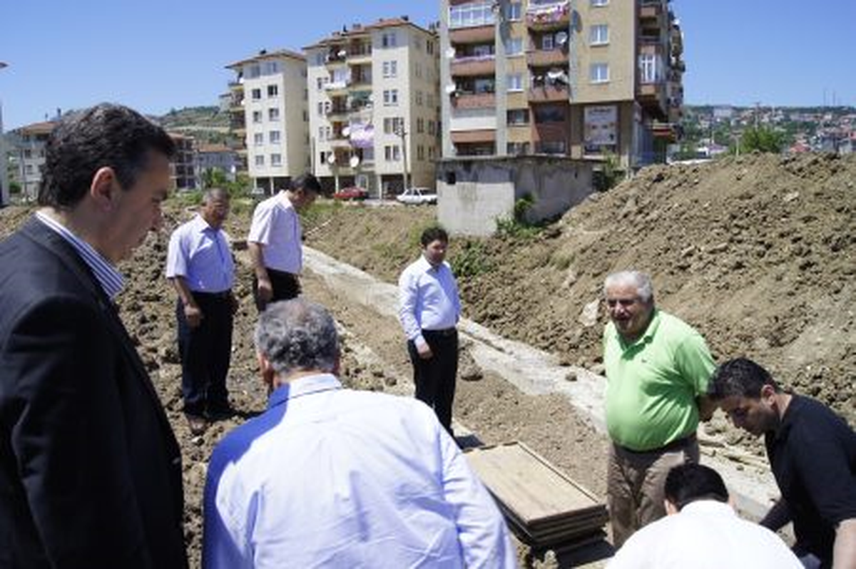 Tunç İncelemelerde Bulundu