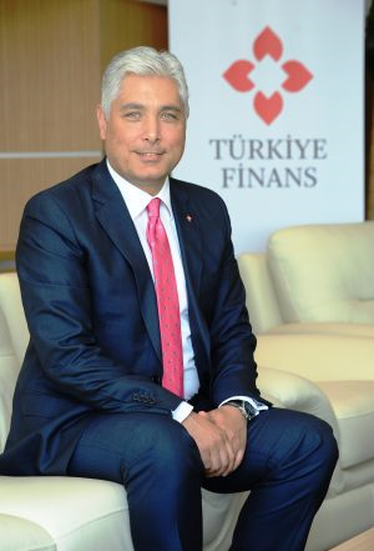 Türkiye Finans\'tan %122\'lik Sermaye Artırımı
