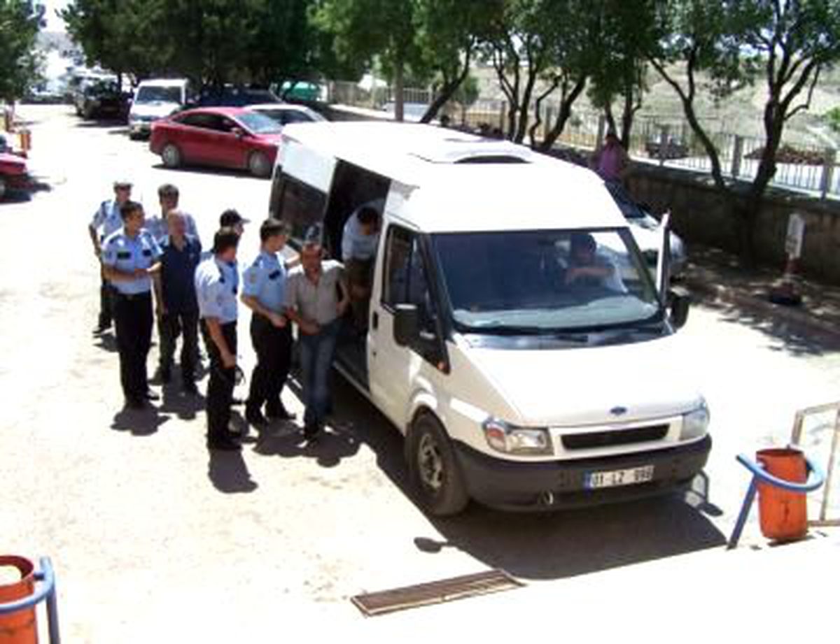 Adıyaman\'da Sahte Evrak Operasyonu
