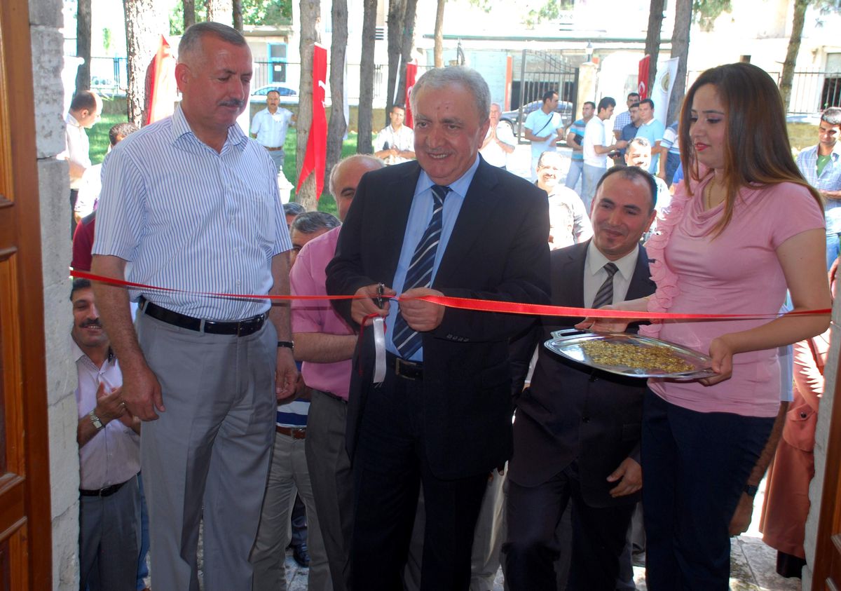 Adıyaman\'da \'Tarım ve İnsan\' Konulu Resim Sergisi Açıldı