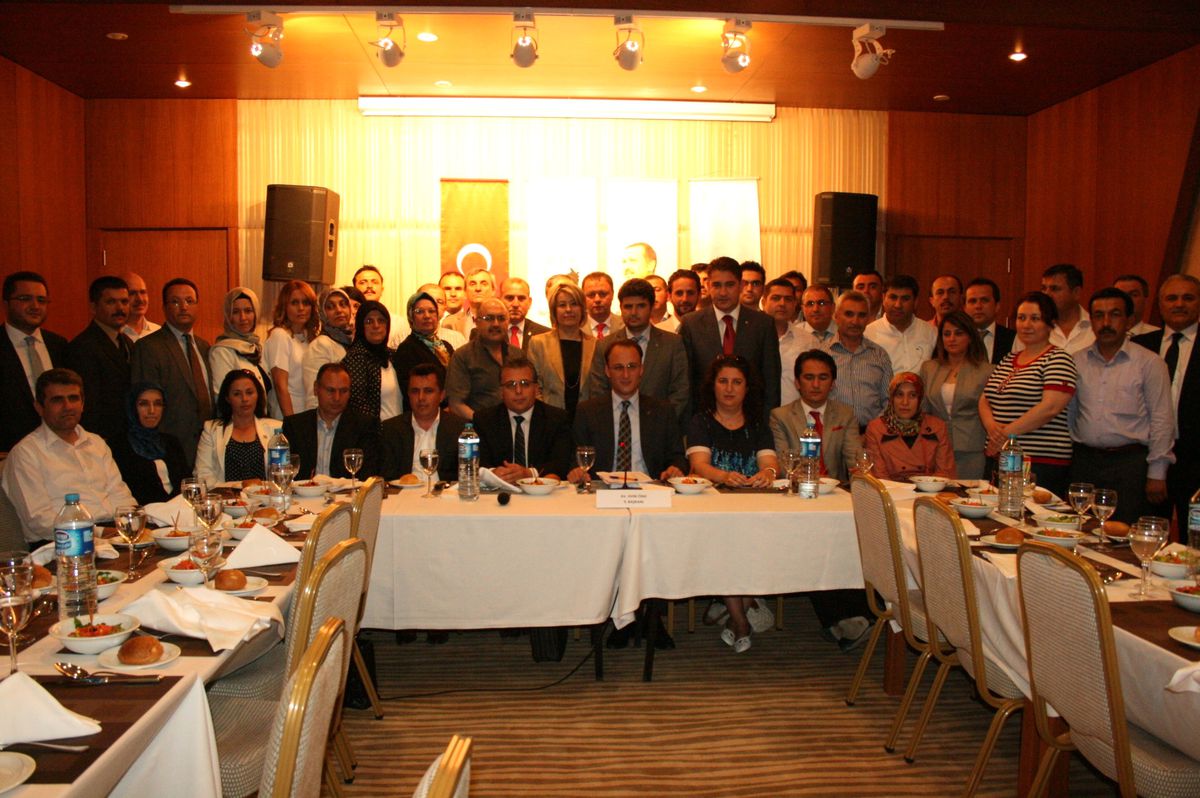 AK Parti Denizli İl Yönetimi Tanıtıldı