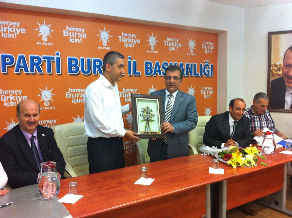 AK Parti Karacabey Teşkilatından Yalçın\'a Ziyaret