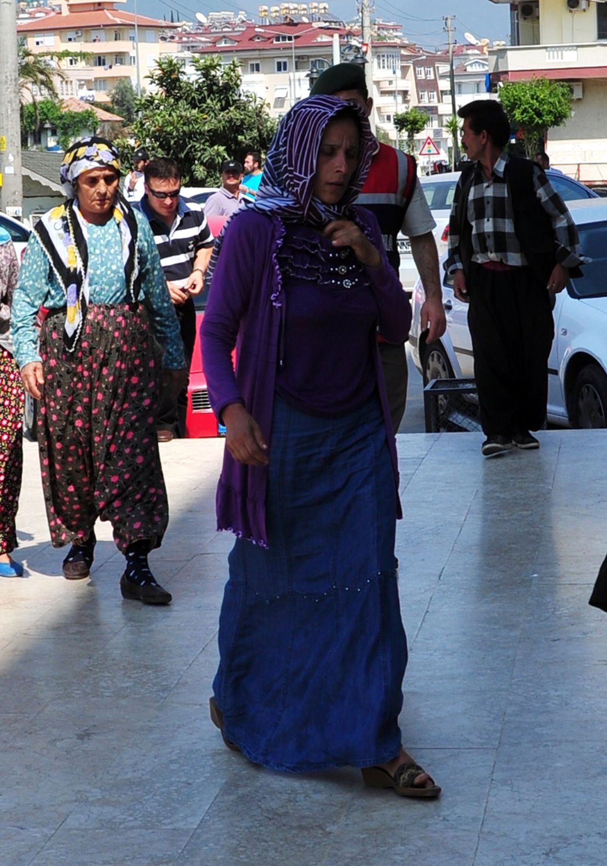 Arazide Gömülü Bebek Cesedi Bulundu