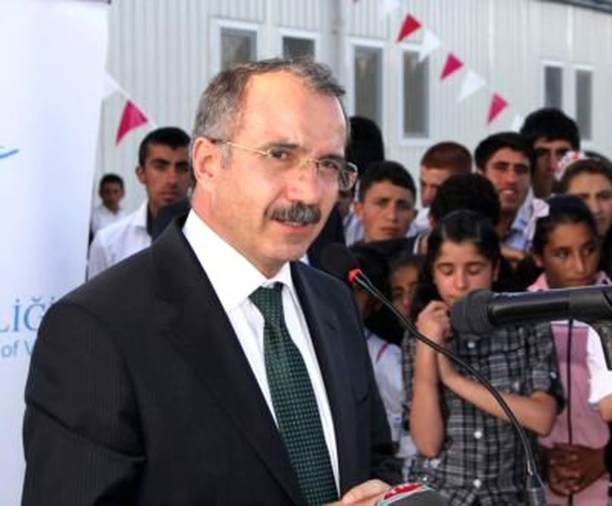Bakan Dinçer\'den Öğretmenlere 40 Bin Kadro Müjdesi (1)