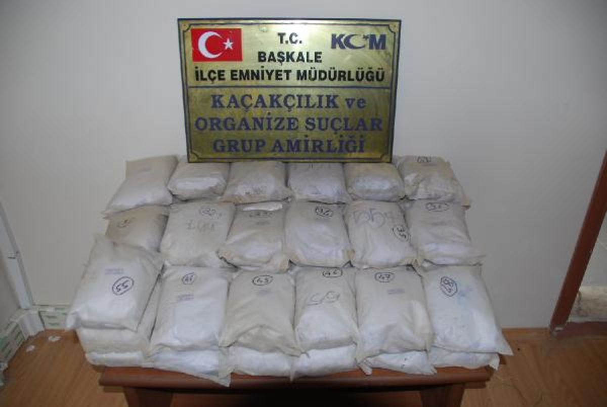 Başkale\'de 57 Kilo Eroin Ele Geçirildi