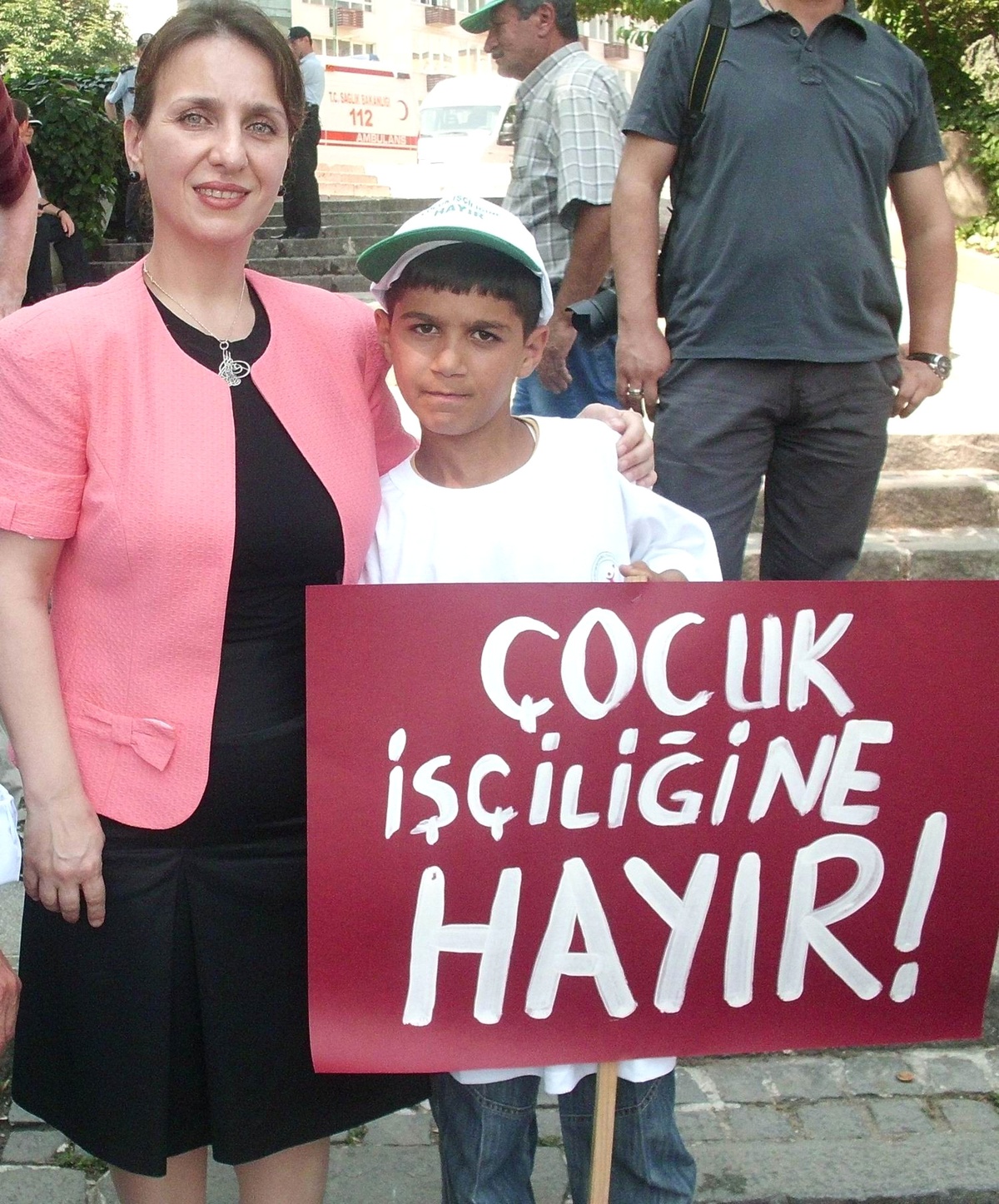 Çocuklar "Çocuk İşçiliğine Hayır" Demek İçin Yürüdü
