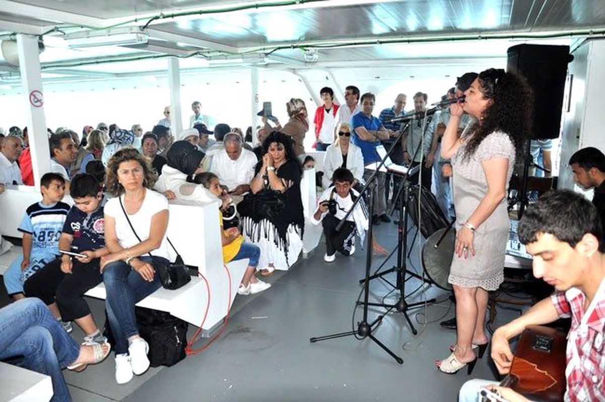 Dadaşlar Boğaz Keyfi Yaptı