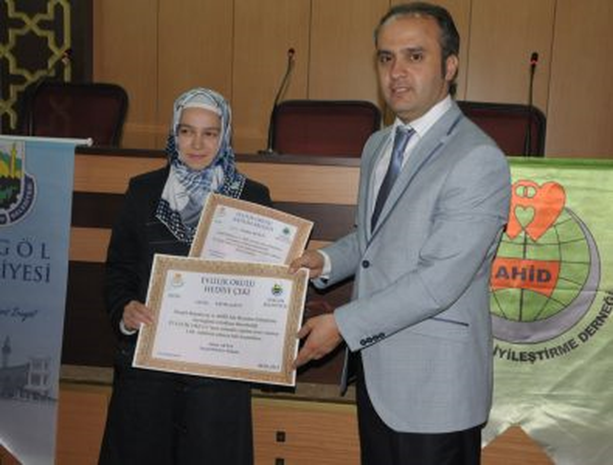Evlilik Okulu\'nda Sertifika Heyecanı