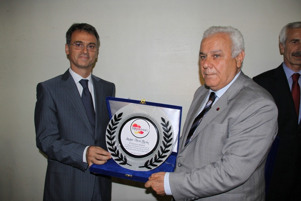 Gapgençlik Festivali Plaket Takdim Töreni