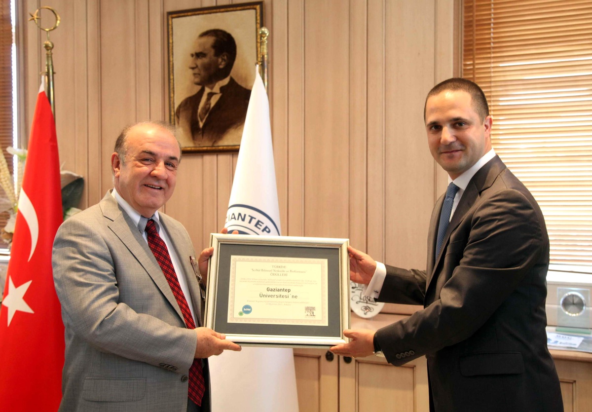 Gaün Rektörü Prof. Dr. Yavuz Coşkun\'a Ziyaret