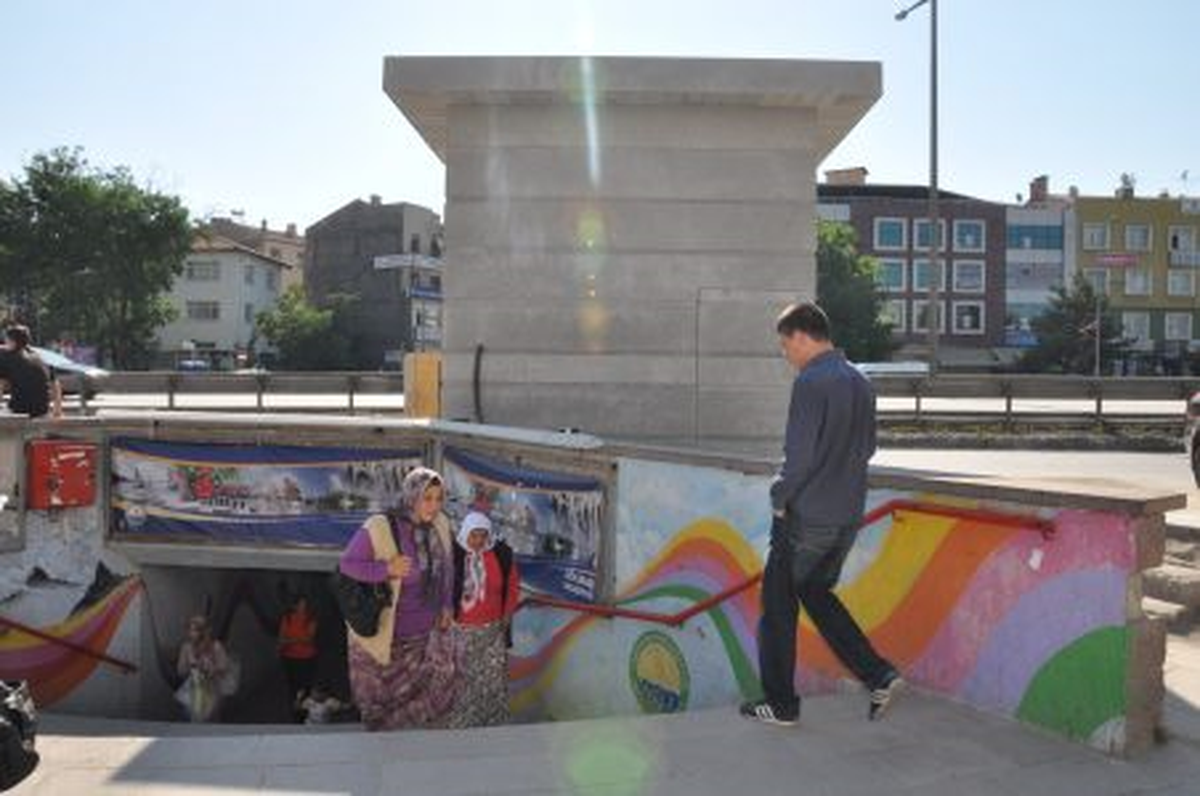 Gölbaşı\'nda Engeller Kalkıyor