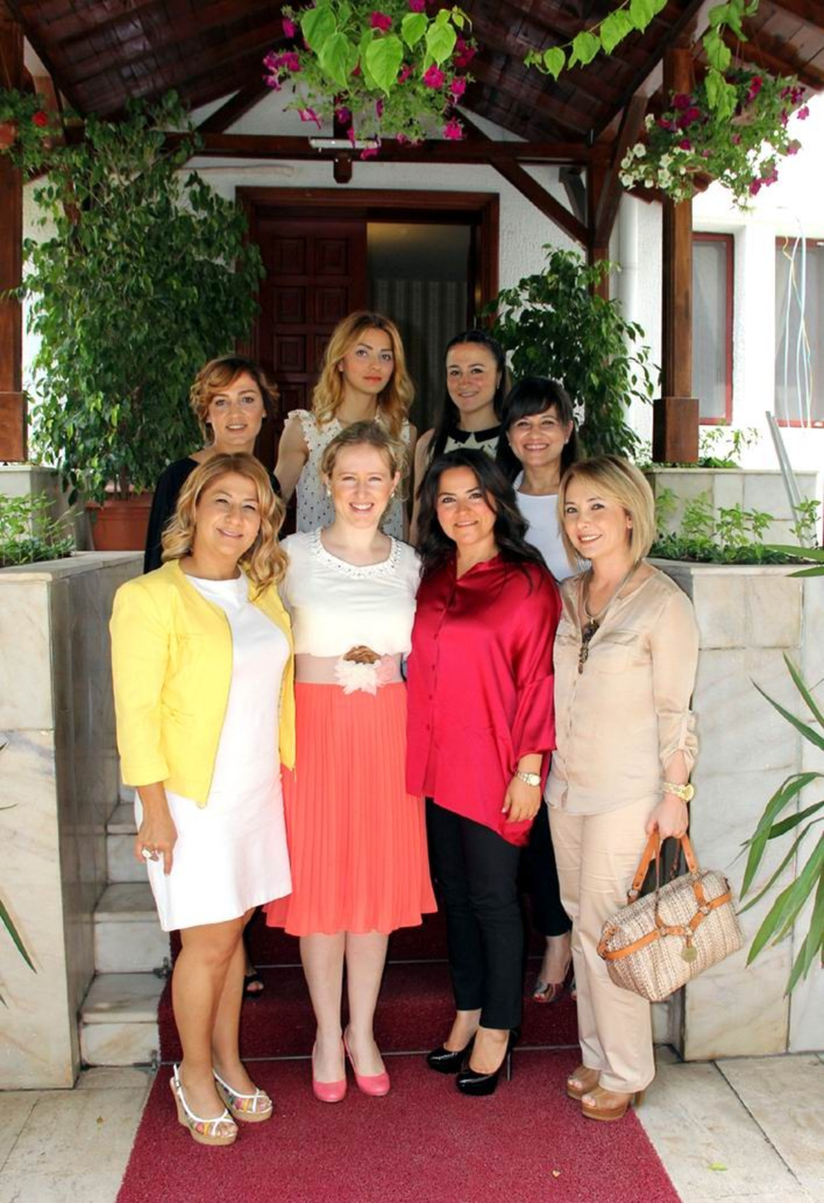 İş Kadınlarından "Benim Mahallem" Projesine Destek
