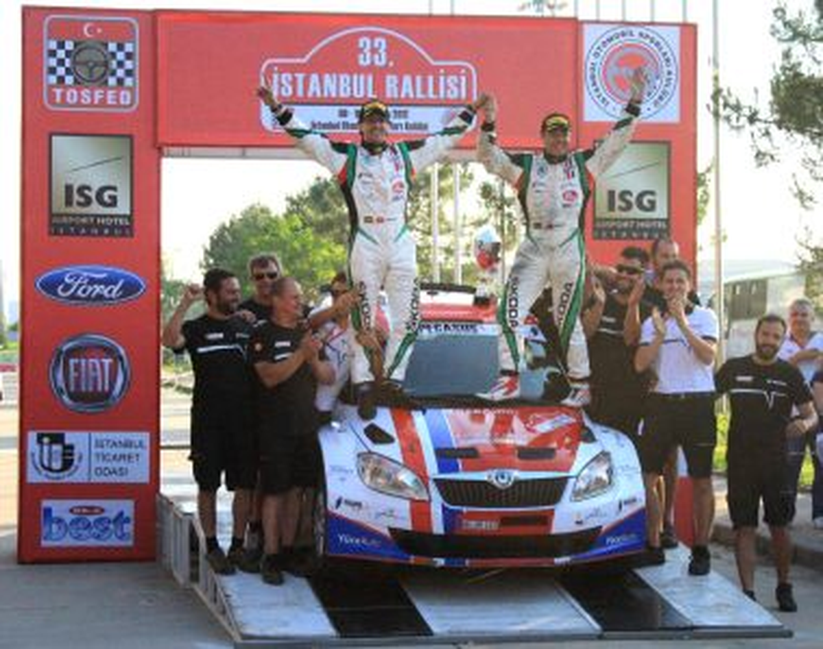 İstanbul Rallisi\'nde Skoda Zaferi
