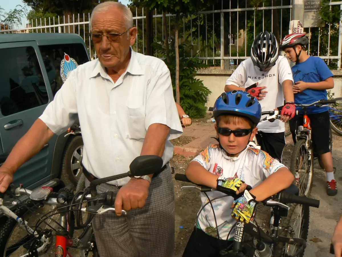 Keşan\'de Bisikletini Kapta Gel Etkinliği