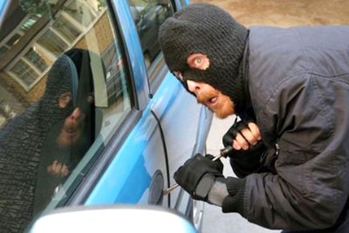 Otomobil Hırsızlarına Operasyon: 8 Gözaltı