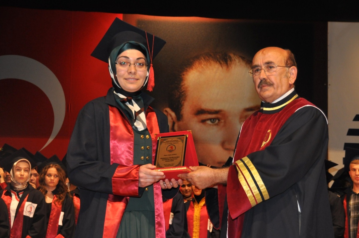 Sağlık Hizmetleri Meslek Yüksekokulu Mezuniyet Töreni