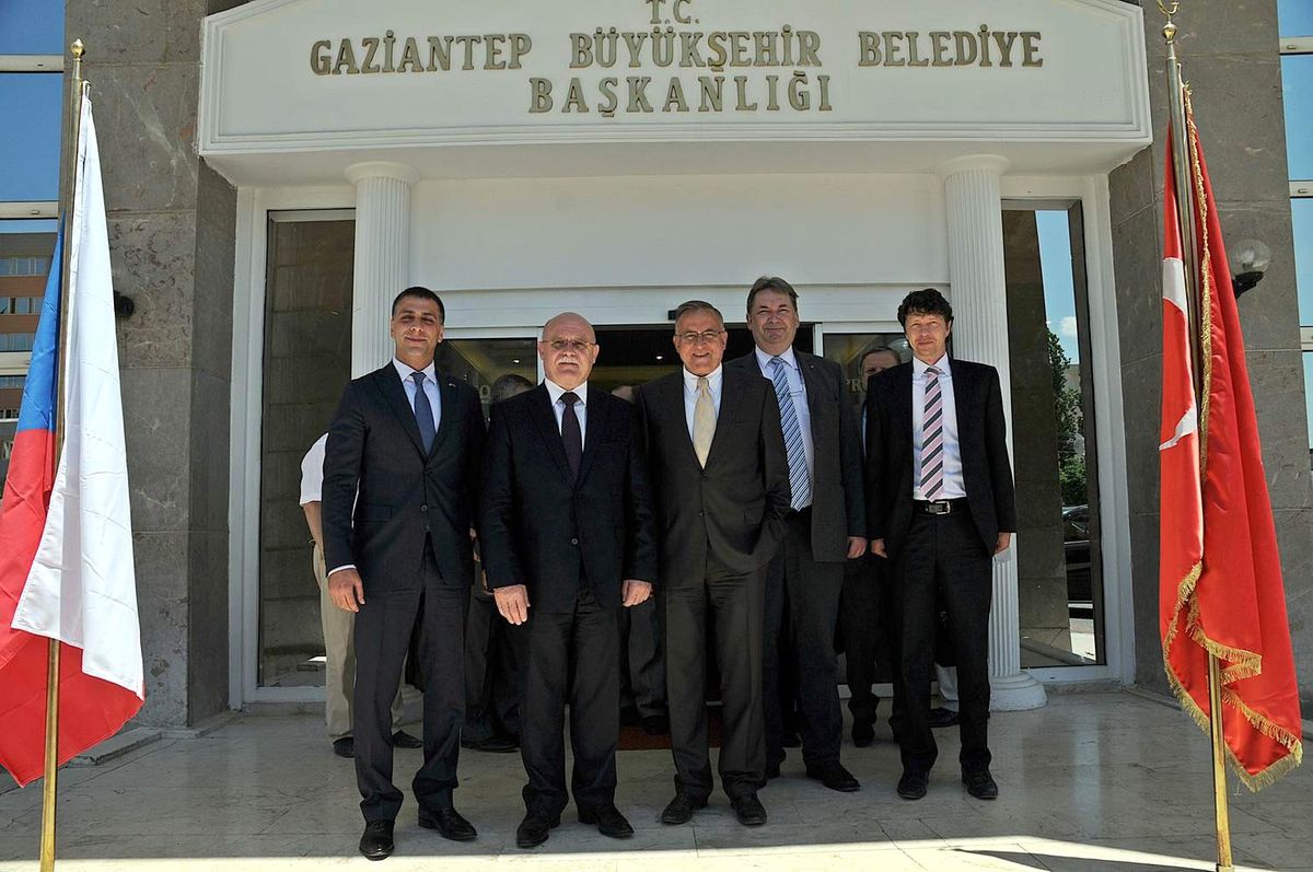 Sanayi Şehirleri Kardeş Oluyor