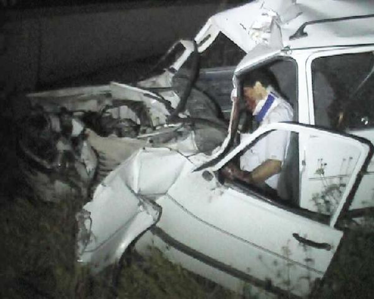 Üç Aracın Karıştığı Kazada, 1 Kişi Öldü, 4 Kişi Yaralandı