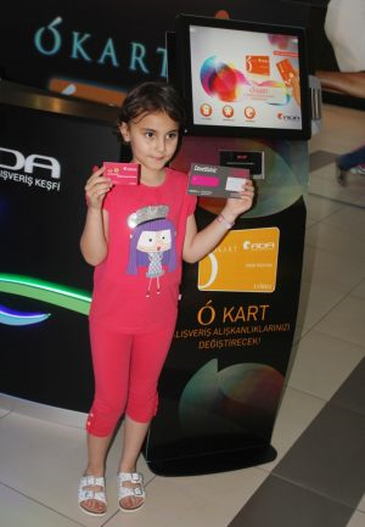 Ada AVM\'den Çocuklara Sinema Jesti