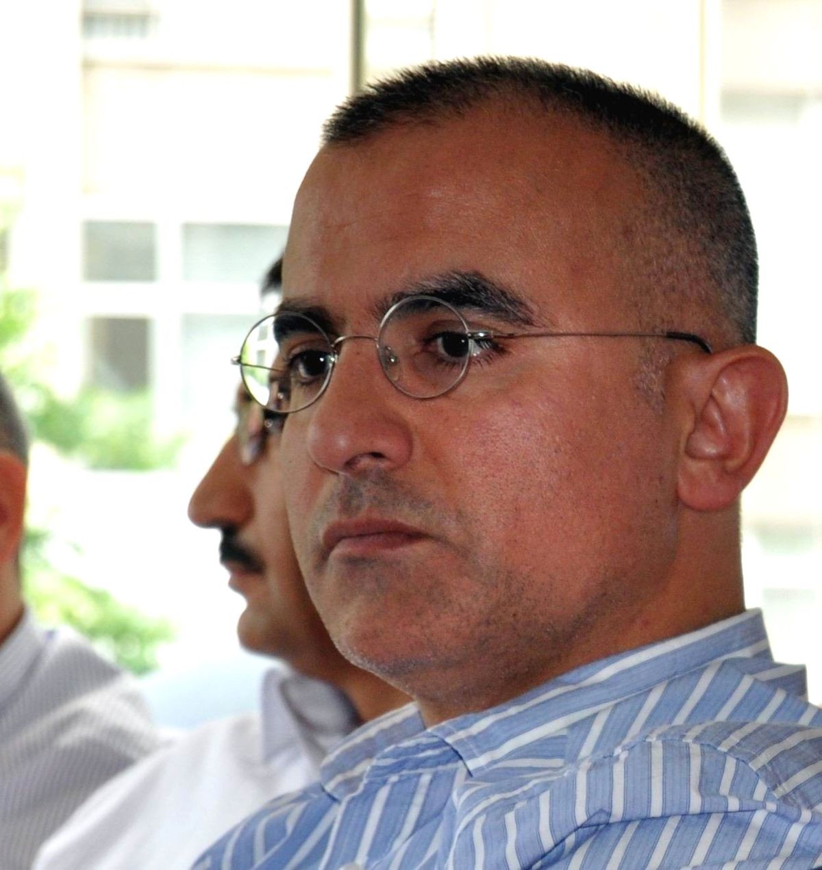Adamesbir\'den Birlik Mesajı