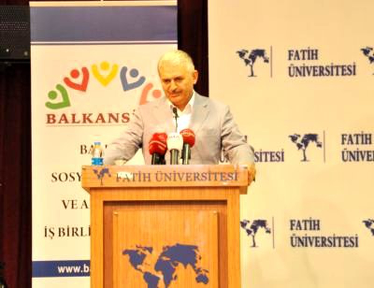 Bakan Yıldırım, "5. Avrupa Asfalt ve Bitüm Kongresi"Ne Katıldı