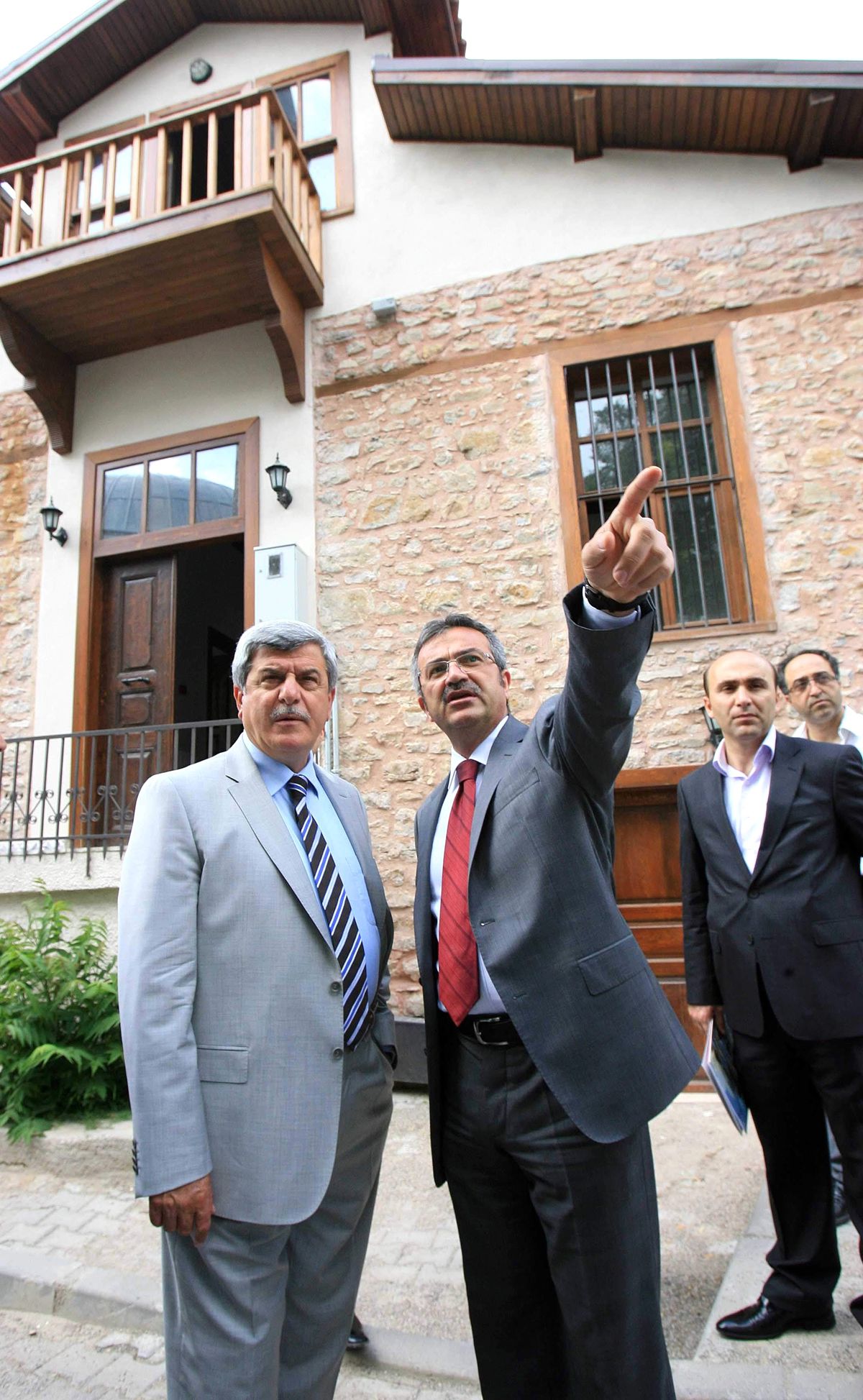 Başkan, Gebze\'deki Tarihi Yapıyı İnceledi